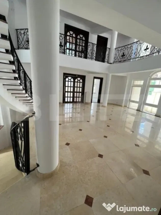 Vilă, 6 camere, 520 mp, zona Titulescu