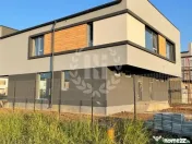 VILA 4 CAMERE BALOTESTI 