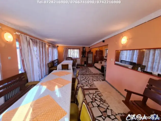 Casa D+P+1, situata în Curtisoara