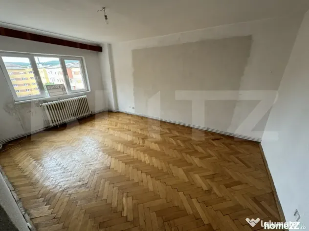 Apartament 3 camere , 67mp , zona Mercur Cetate - Alba Iulia (Alba)