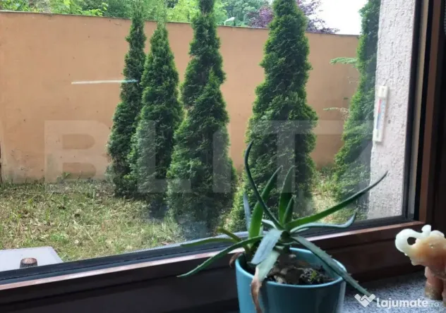 Garsoniera cu gradina intr-o zona pitoreasca din cartierul S