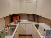 Brancoveanu, Alunisului, stradal, parter, curte proprie, loc parcare 