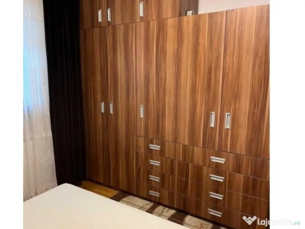 Apartament 3 camere Calea Calarasilor