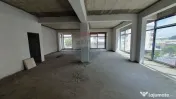 Spațiu comercial sau apartament ? 