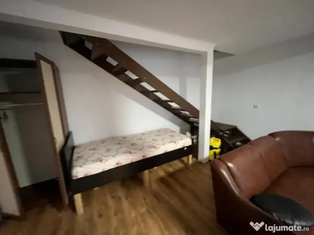 Apartament cu 3 camere zona Mehala