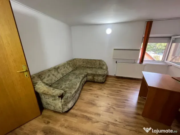 Apartament cu 3 camere zona Mehala