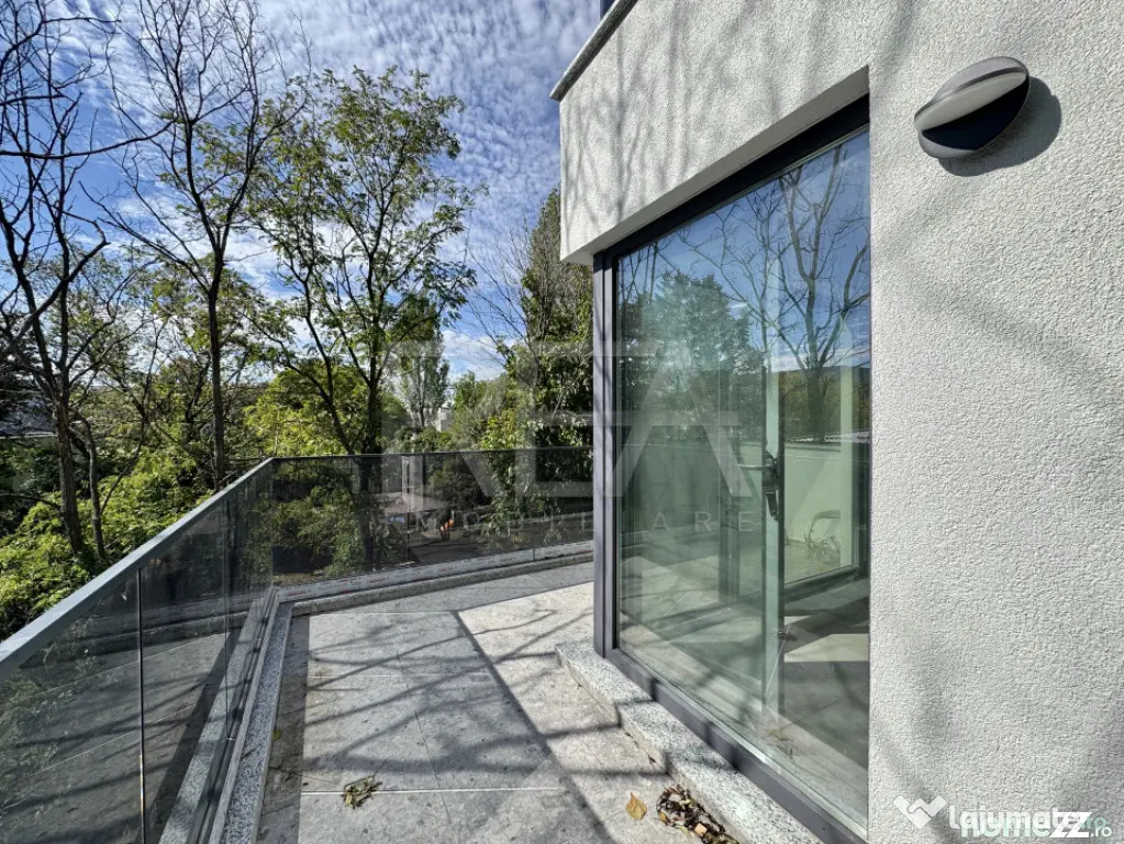 3 camere cu vedere superba Ultracentral - Bucuresti (Bucuresti-Ilfov)