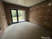 Casa de lux, cu vedere panoramica asupra muntilor, 2600mp te 