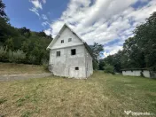 Casa de lux, cu vedere panoramica asupra muntilor, 2600mp te 