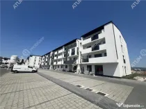 Apartament cu 3 camere 2 bai si balcon zona Doamna Stanca