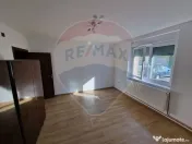 Casă de inchiriat Micalaca,pretabila pentru birouri 