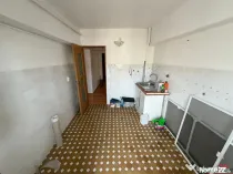 Apartament 4 camere, etaj 4, ultracentral, 1 loc de parcare