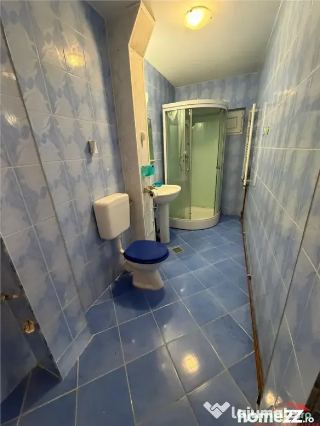 Apartament 4 camere, etaj 4, ultracentral, 1 loc de parcare
