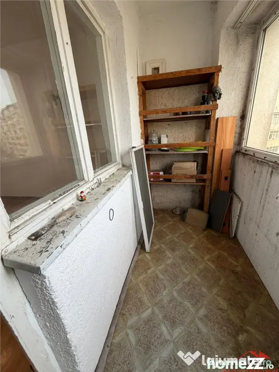 Apartament 4 camere, etaj 4, ultracentral, 1 loc de parcare