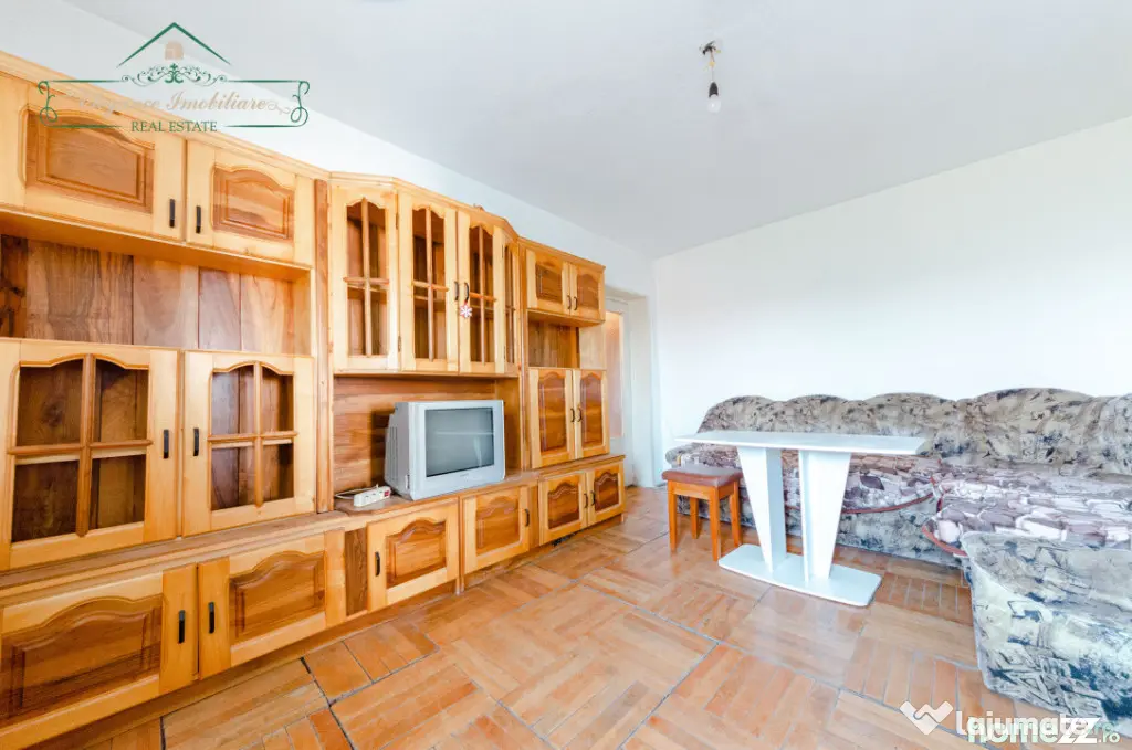 Apartament cu 3 camere, zona Fortuna, Arad