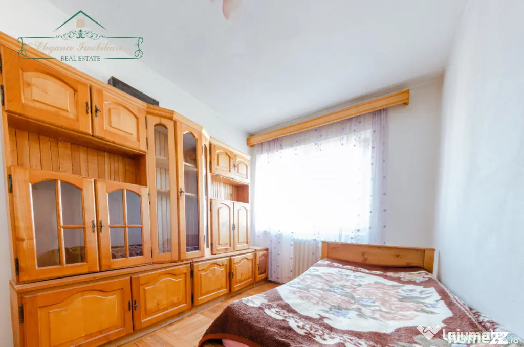 Apartament cu 3 camere, zona Fortuna, Arad