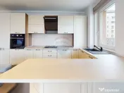 Urban Residence Coresi Mall I Apartament 3 camere I PRIMA... 