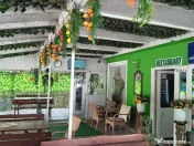 Pensiune si restaurant la DN7/E81, teren 4ha 