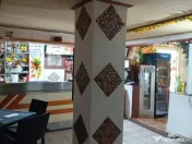 Pensiune si restaurant la DN7/E81, teren 4ha 