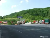 Pensiune si restaurant la DN7/E81, teren 4ha 