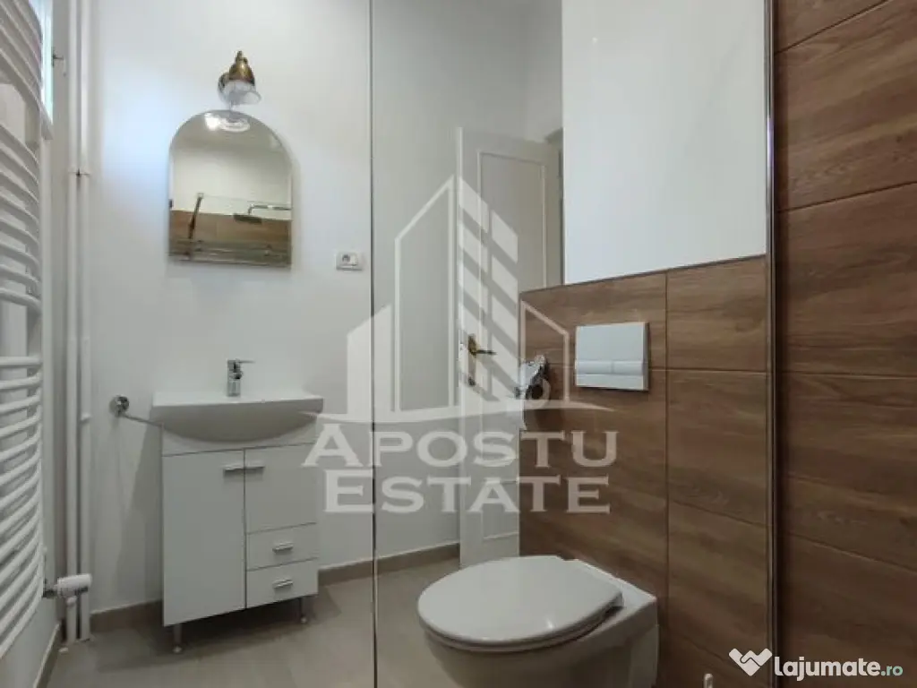 Apartament cu 5 camere 170 mp, zona Ultracentrala - Arad (Arad)