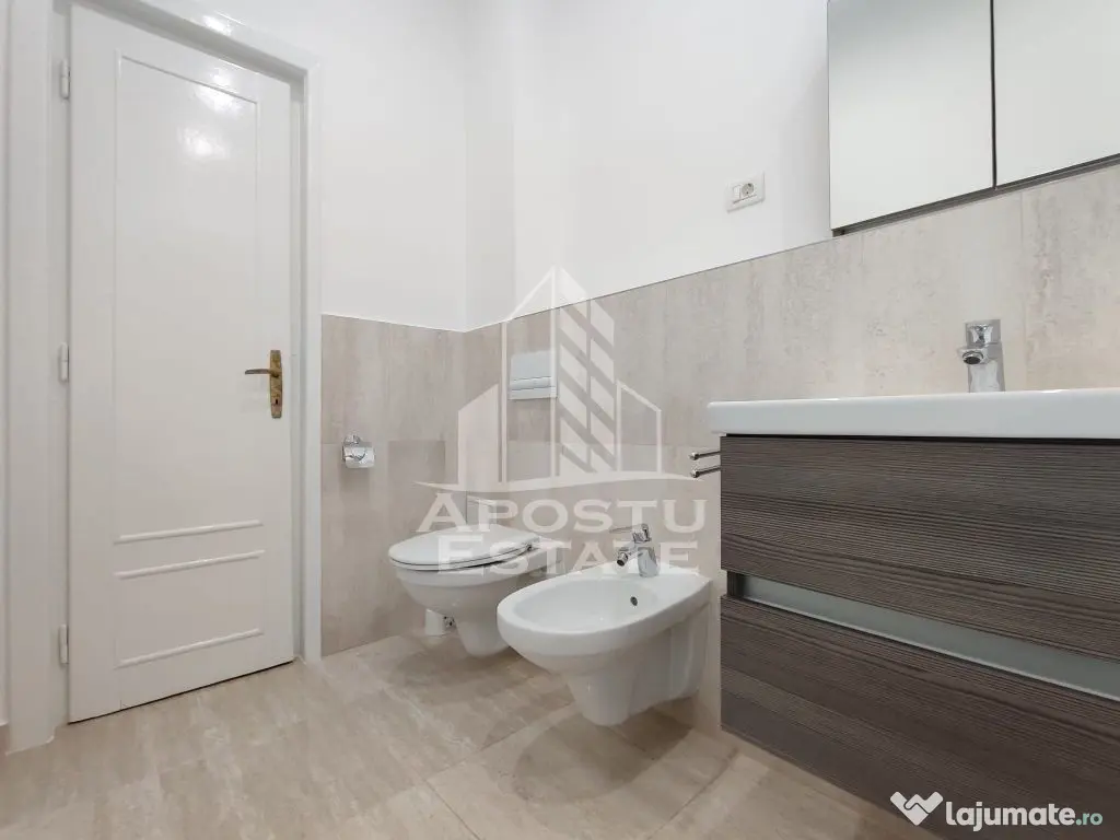 Apartament cu 5 camere 170 mp, zona Ultracentrala - Arad (Arad)
