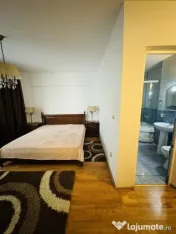 Închiriez apartament 3 camere Faleza Nord, 700 EURO Negociabil 