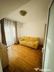 Închiriez apartament 3 camere Faleza Nord, 700 EURO Negociabil 