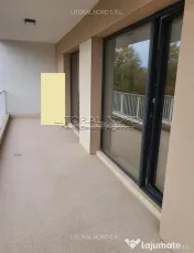 Mamaia - Sat Vacanta, bloc nou,ap.2 cam. 80mp,etaj 2, mobilat,parcare 