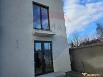 Casă / Vilă cu 5 camere de vânzare