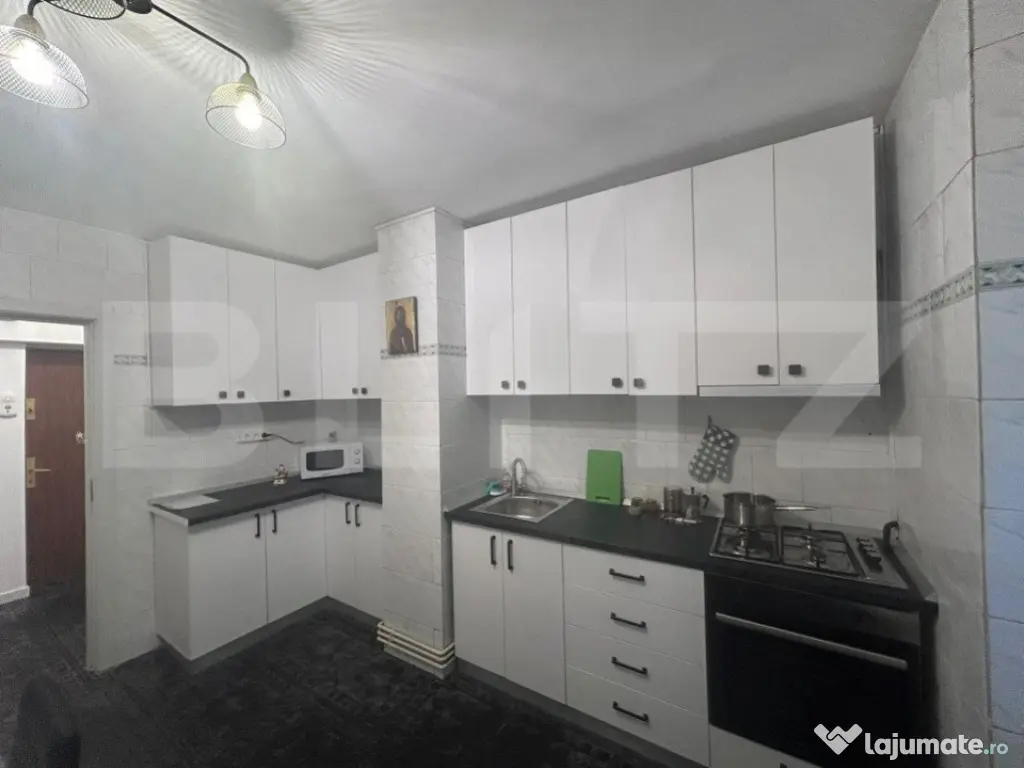 Apartament cu 3 camere, 100 mp, deco, Calea Bucuresti-Univer