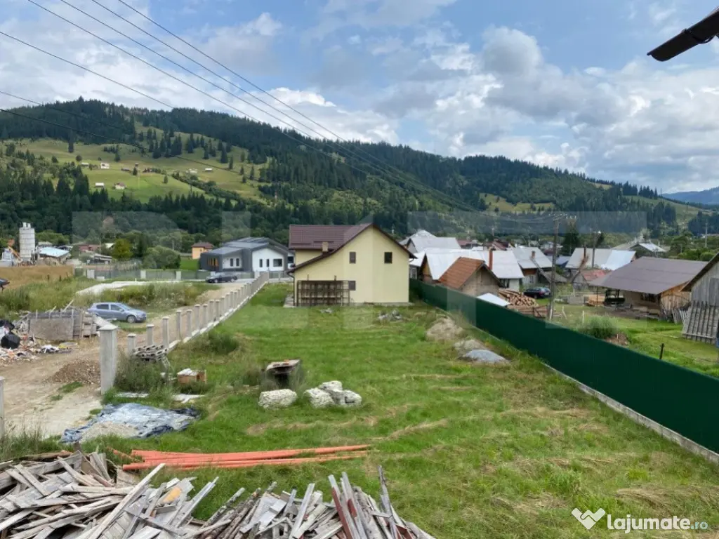 Casă parțial finisată - Vatra Dornei