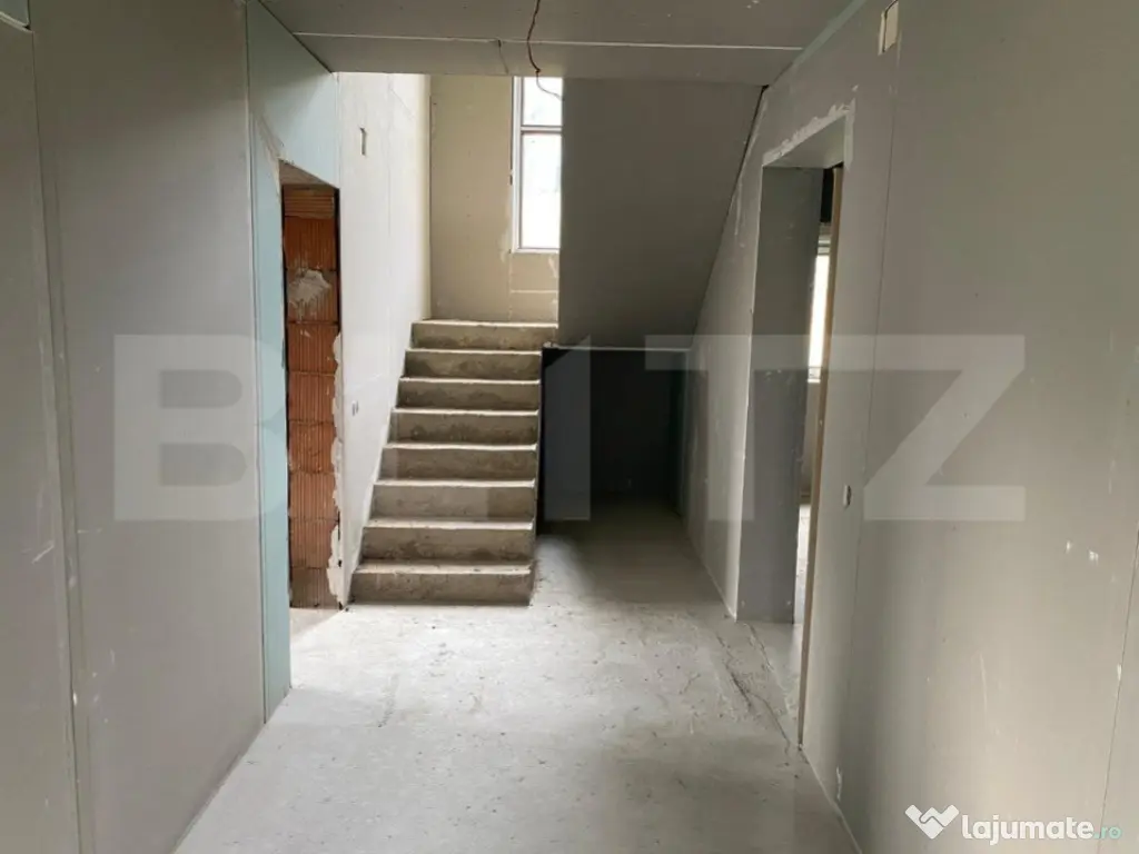 Casă parțial finisată - Vatra Dornei