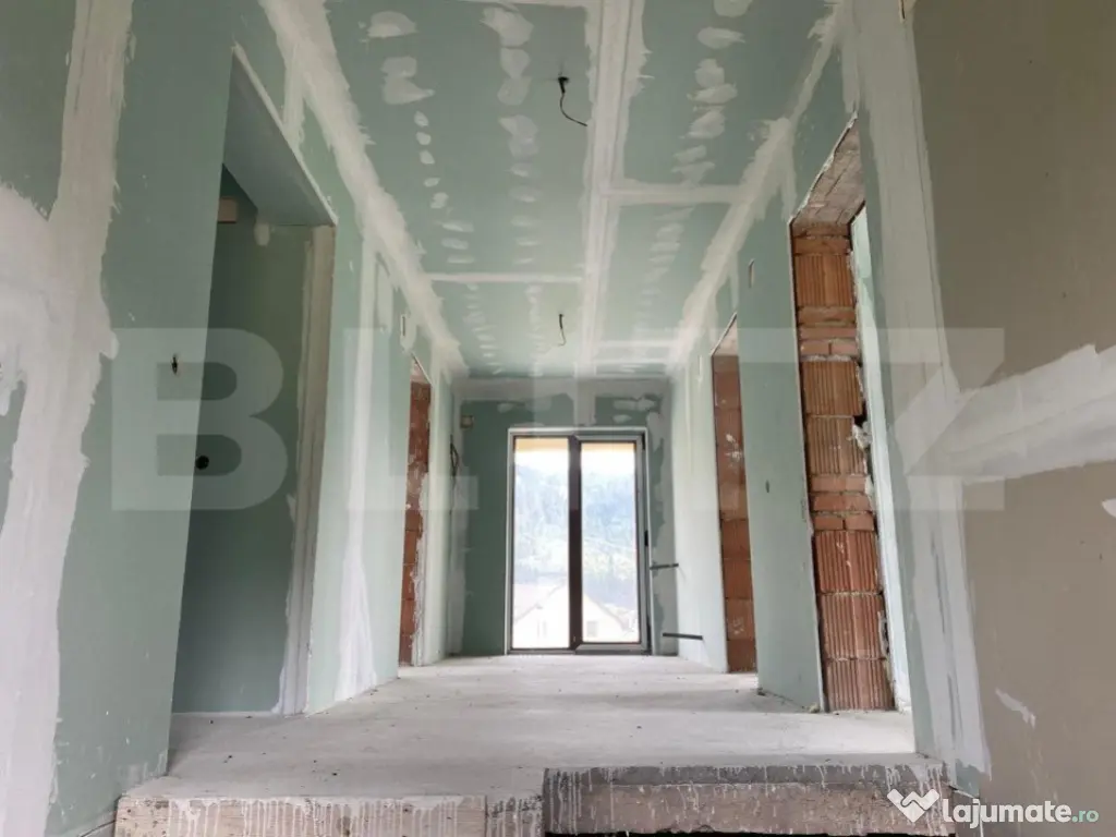 Casă parțial finisată - Vatra Dornei