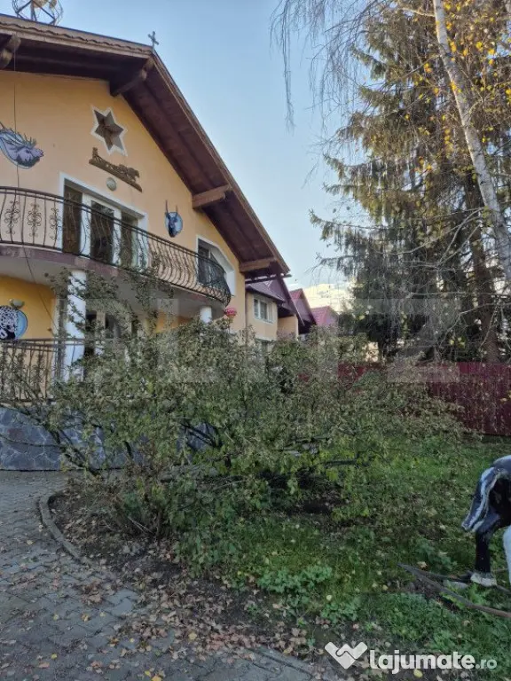 Casa de vanzare - 218 mp utili si 470 mp teren - Bardesti