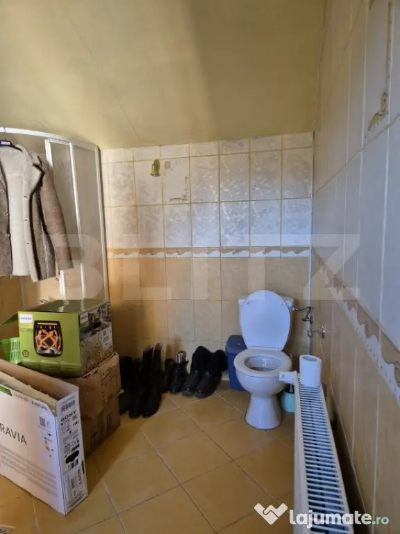 Casa de vanzare - 218 mp utili si 470 mp teren - Bardesti