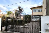 Casa P+E, 110 mp utili pe 357 mp teren, stradal, vad si flux