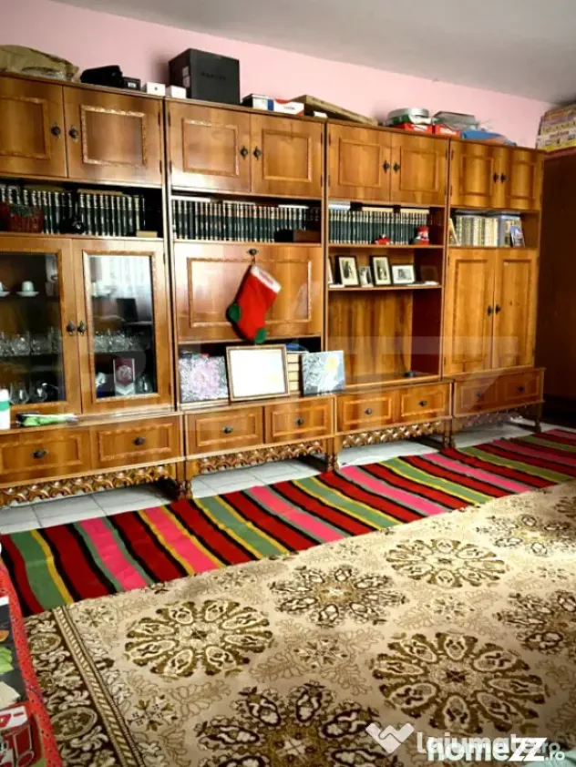 Casa P+E, 110 mp utili pe 357 mp teren, stradal, vad si flux - Craiova (Dolj)