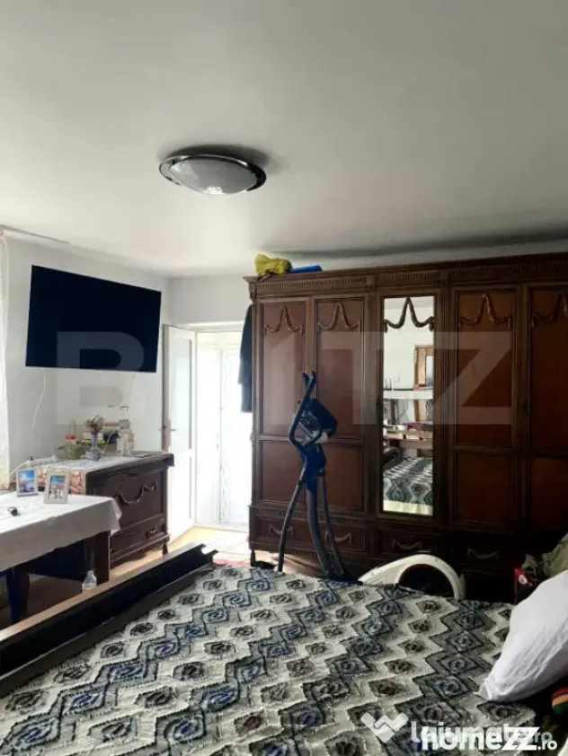 Casa P+E, 110 mp utili pe 357 mp teren, stradal, vad si flux - Craiova (Dolj)