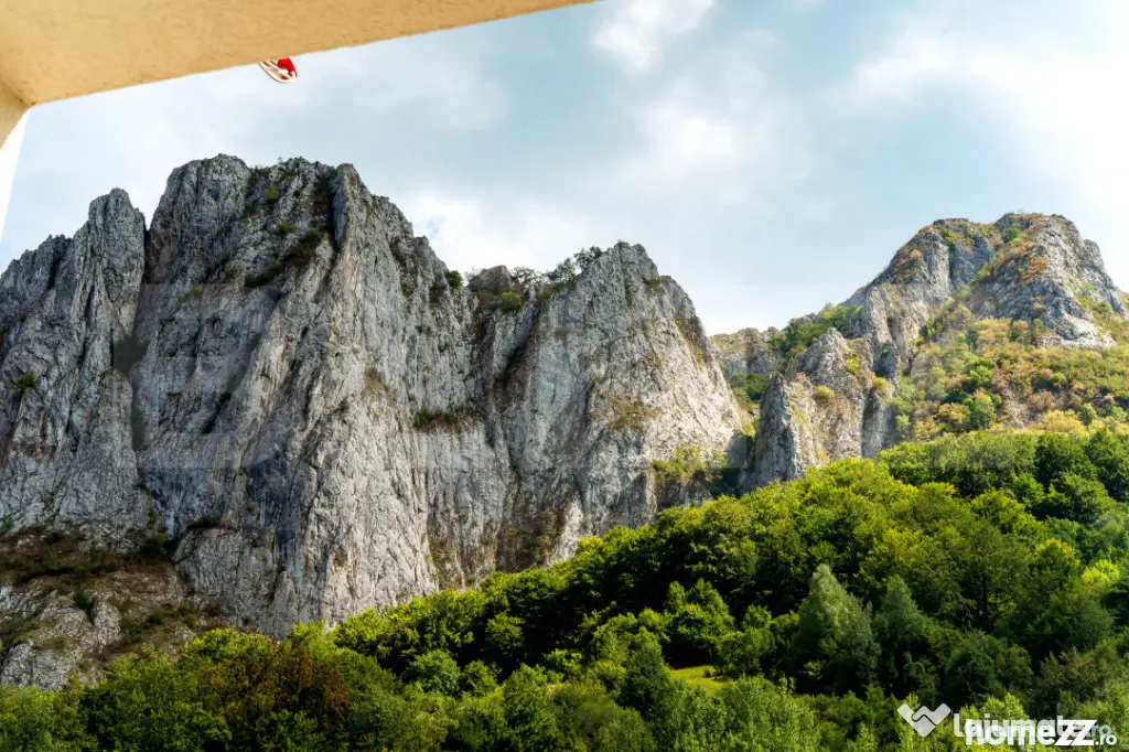 Casă de vacanță în inima naturii – Râmeț, Valea Măn - Valea Manastirii (Alba)