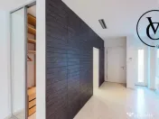 Vila unica în Statiunea Mamaia- vedere la mare și lac 