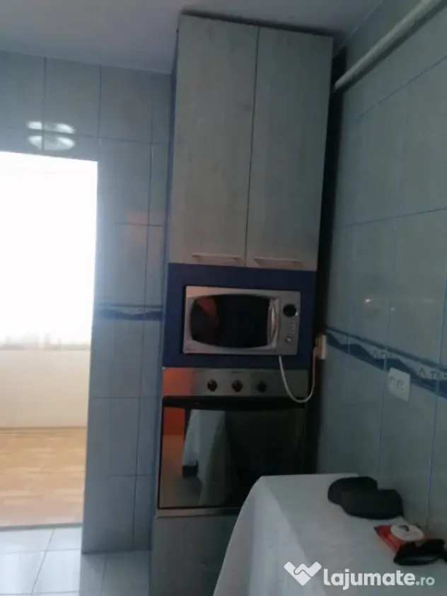 Apartament 3 camere Buzaului, suprafata 66mp, etaj 2
