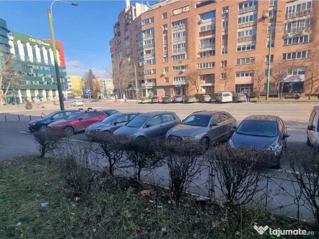 Apartament 2 camere , zona Centrul Civic