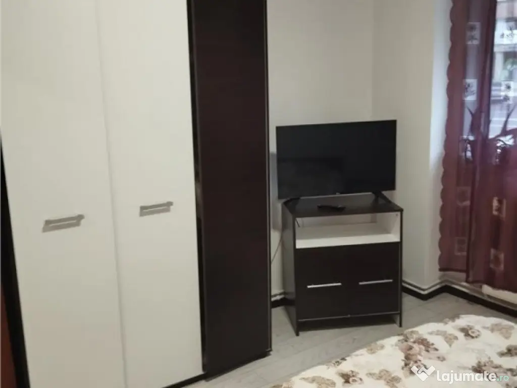 Apartament 2 camere , zona Centrul Civic