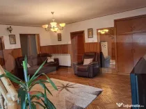 Casă de vanzare, cu 6 camere, 200 mp, zona centrala-Dej