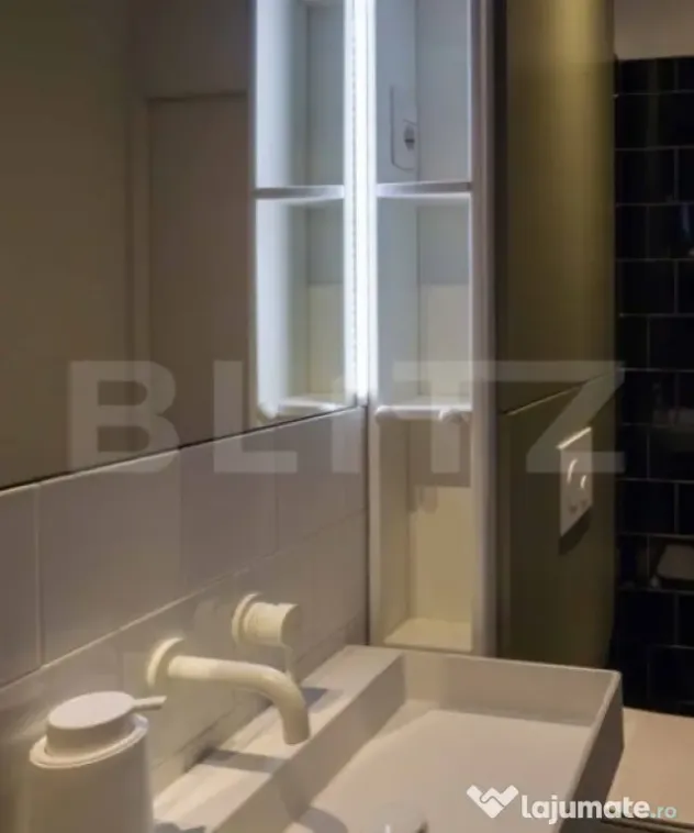 Apartament de vanzare, cu 2 camere, 44,2 mp utili, zona ult