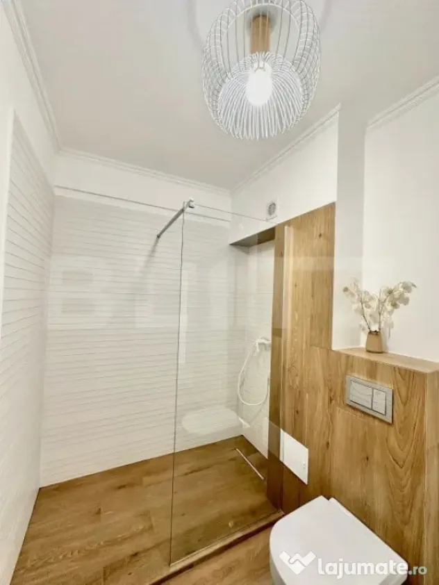 Apartament de lux, 2 camere, dressing, 55 mp, parcare, zona