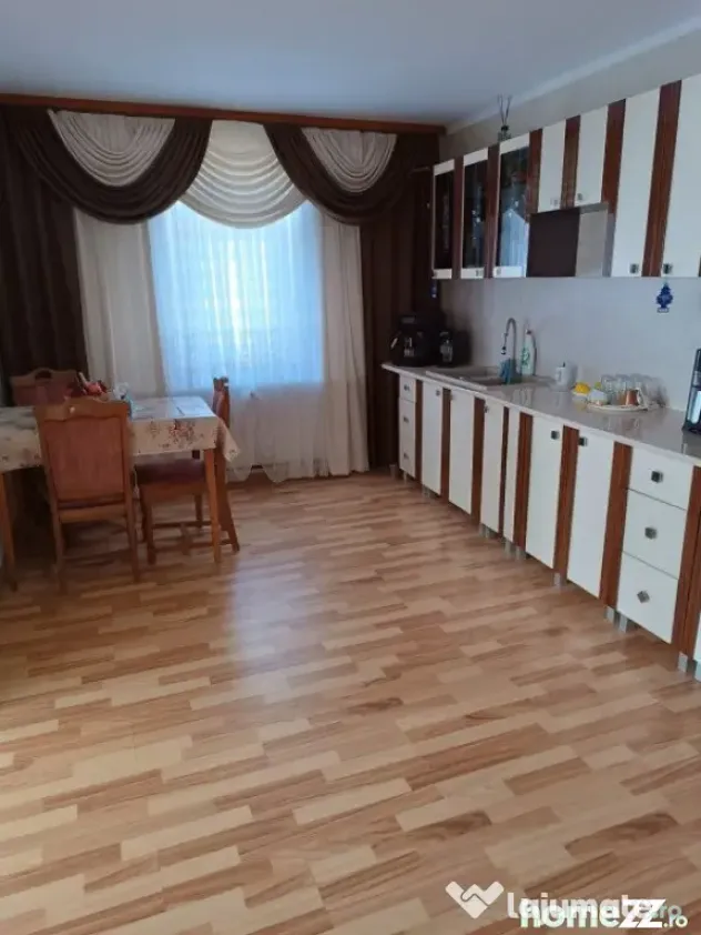 Casa individuala, teren 5200mp, oportunitate de investitie,