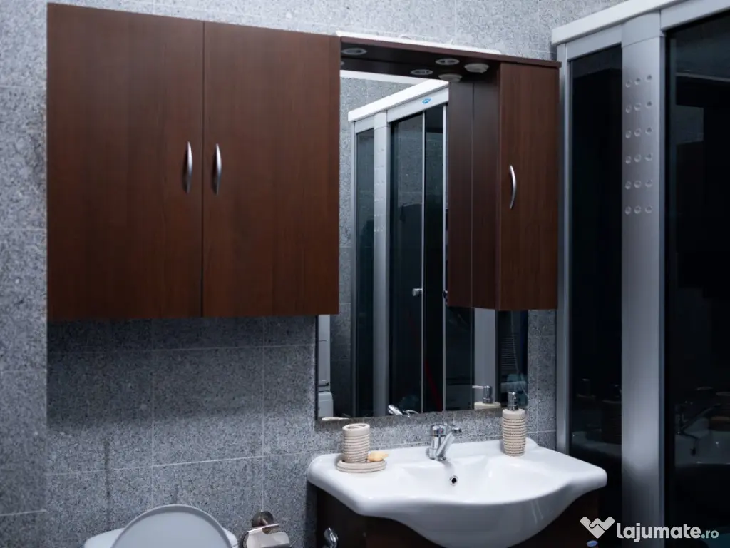 Apartament superb 3 camere Kaufland.