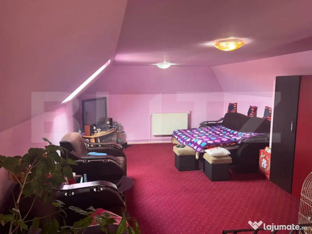 Casa cu 3 camere, 115 mp, zona semicentrala